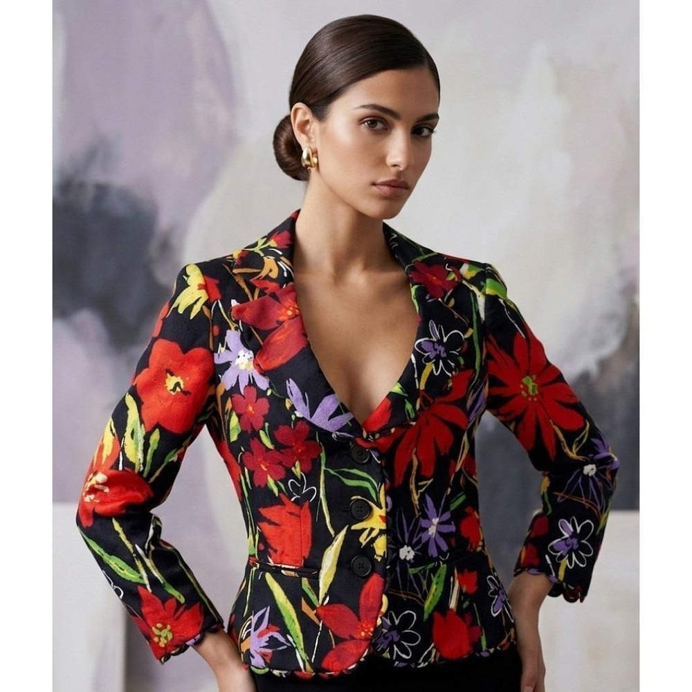 Carlisle, VTG 90s Black‎ Floral Blazer, Short Scalloped Hem